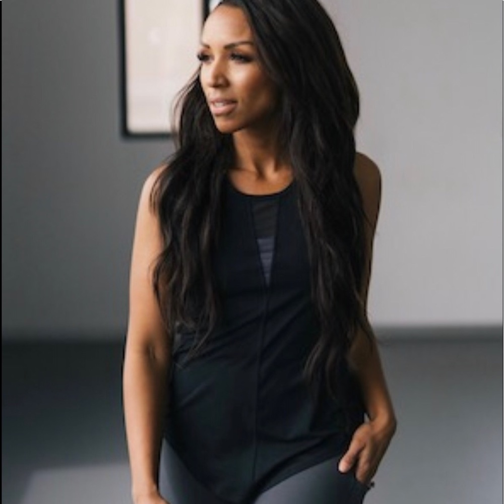 black effortless tank